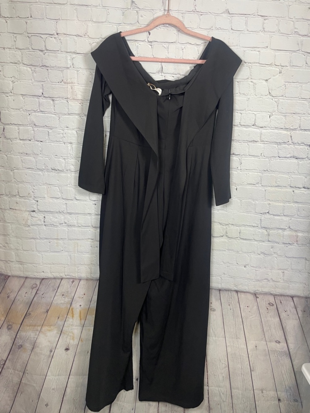 NWT Sierra Darien Black Cocktail Party Dress Off Shoulder Jumpsuit Medium - Picture 7 of 10